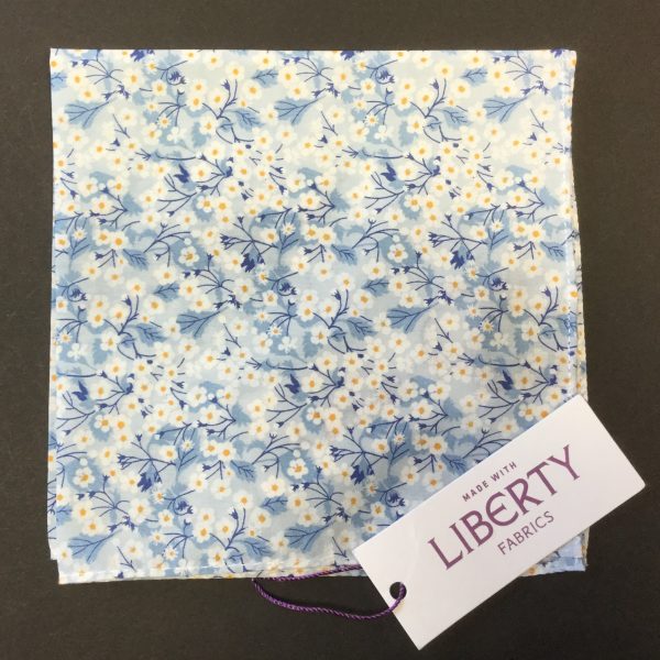 Mitsi Liberty of London cotton fabric floral hank