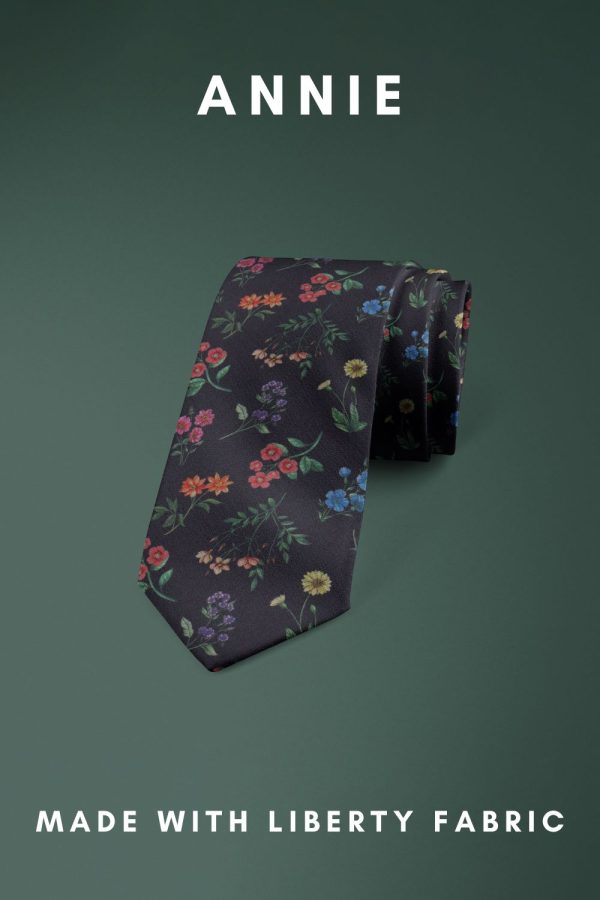 Annie Liberty of London cotton fabric floral tie